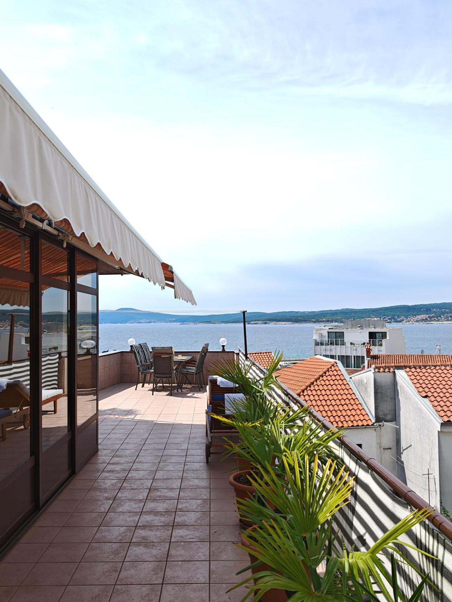Apartman Vera Crikvenica Exteriör bild